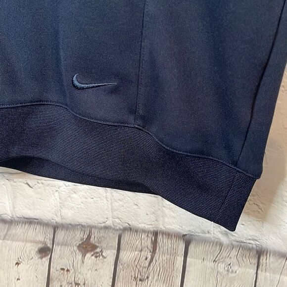 Nike Golf Men’s Navy Sleeveless Fit Dry Shirt size Large - Picture 2 of 6